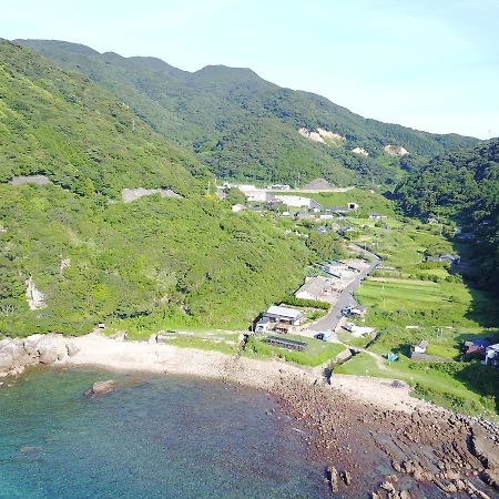 Amakusa West Coast Backpackers Fu-Raibou Albergue Exterior foto