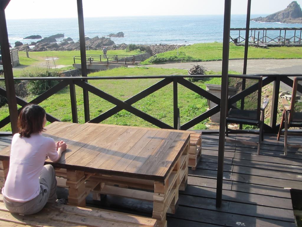 Amakusa West Coast Backpackers Fu-Raibou Albergue Exterior foto