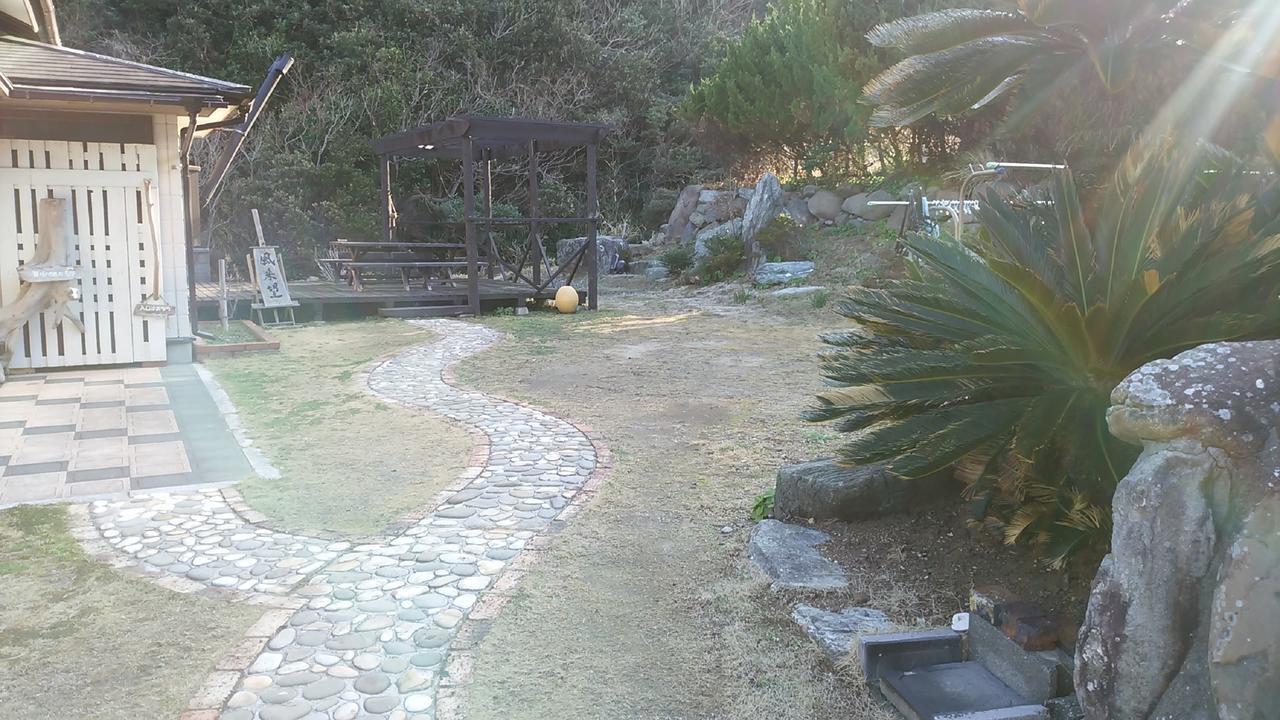 Amakusa West Coast Backpackers Fu-Raibou Albergue Exterior foto